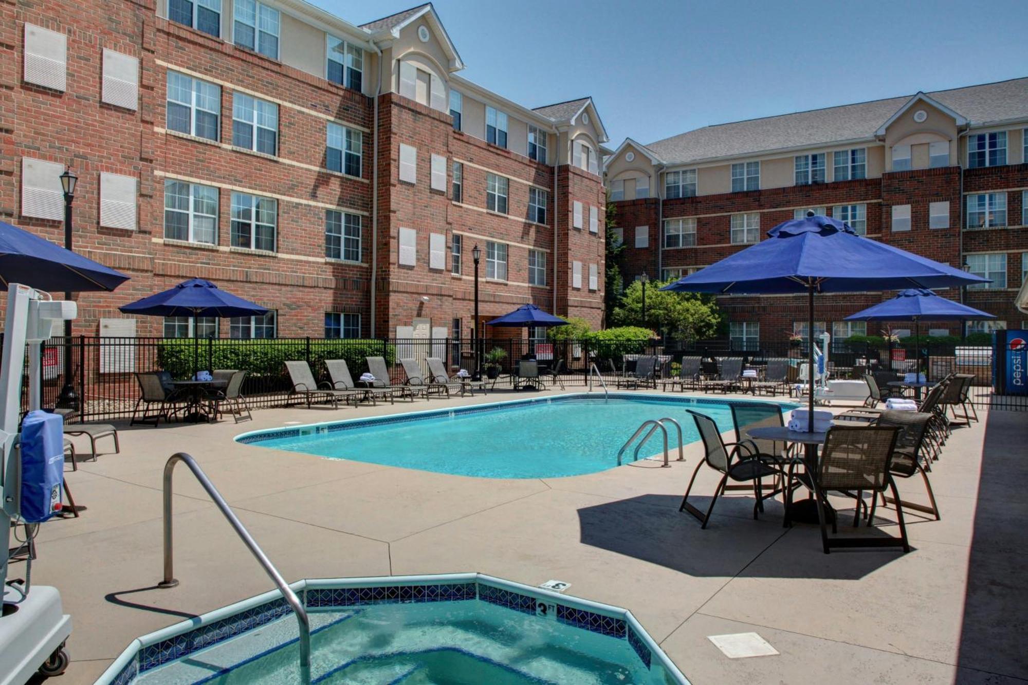 Residence Inn By Marriott Cleveland Бичвуд Экстерьер фото